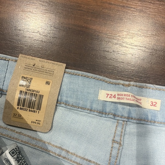 Levi’s 724 high rise straight brand new with tags - Picture 6 of 13